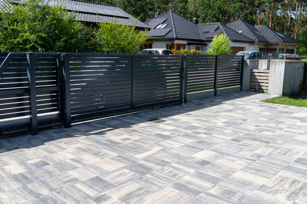 Best Asphalt Driveway Paving in Bull Valley, IL
